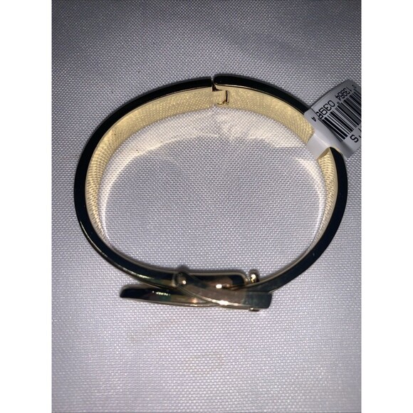 Macy’s Belt buckle design Gold  coloured bracelet Fashion Jewelry - Picture 5 of 12